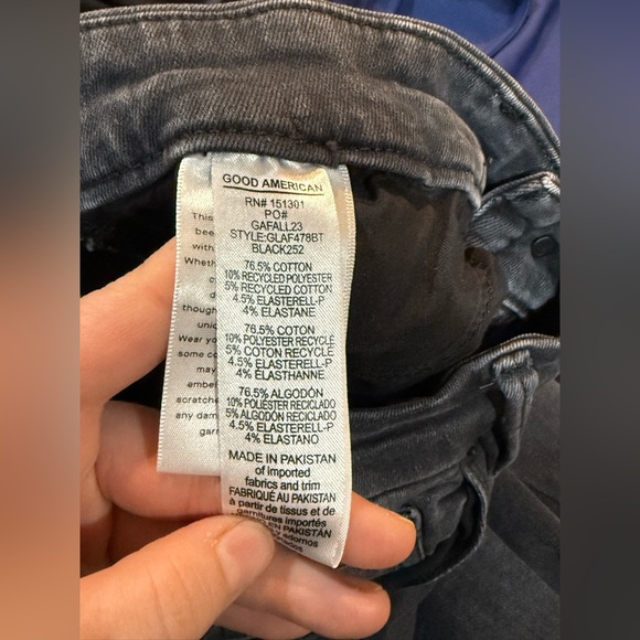 Good American Always Fits Good Legs Skinny Jeans - Picture 6 of 9